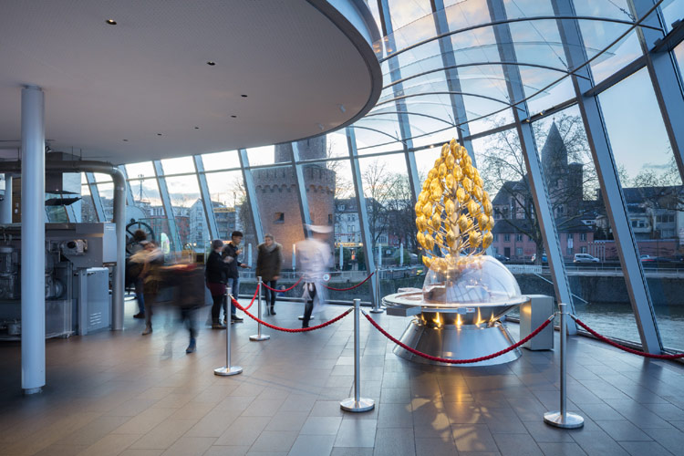 Schokoladenmuseum Köln - Zart schmelzend, aber nicht süß: ON-LIGHT